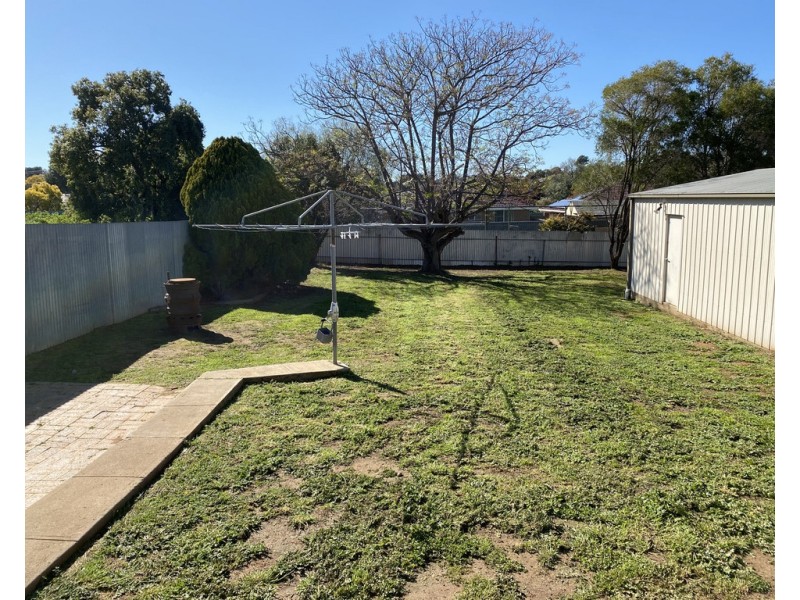 31 Coleman Road, Parkes NSW 2870