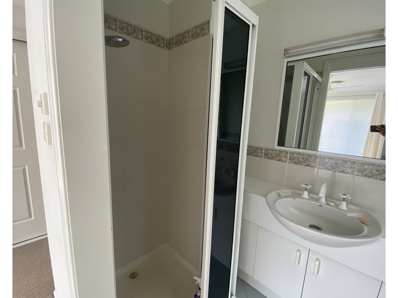 1 Mendos Place, Parkes NSW 2870