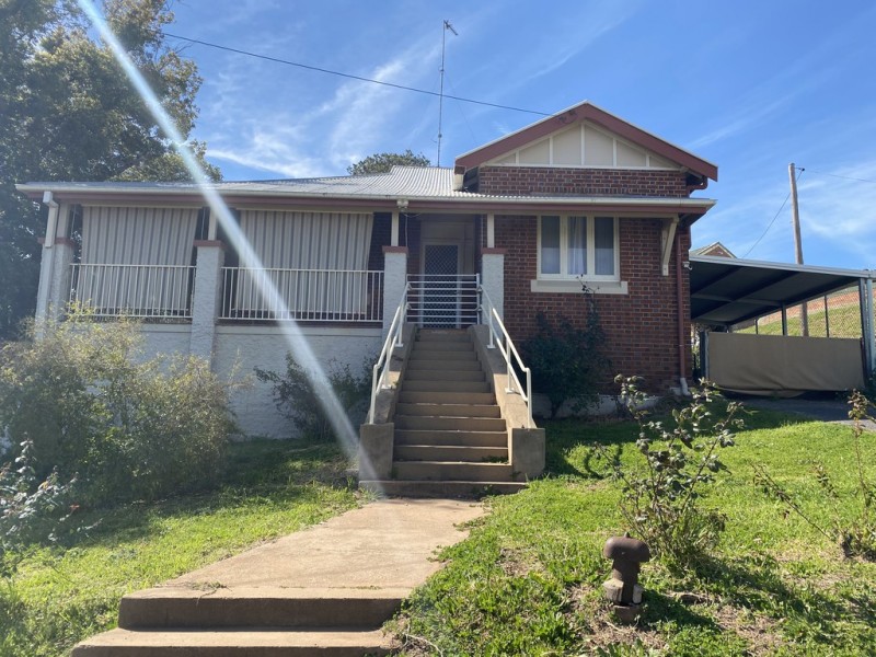 33D Albert Street, Parkes NSW 2870