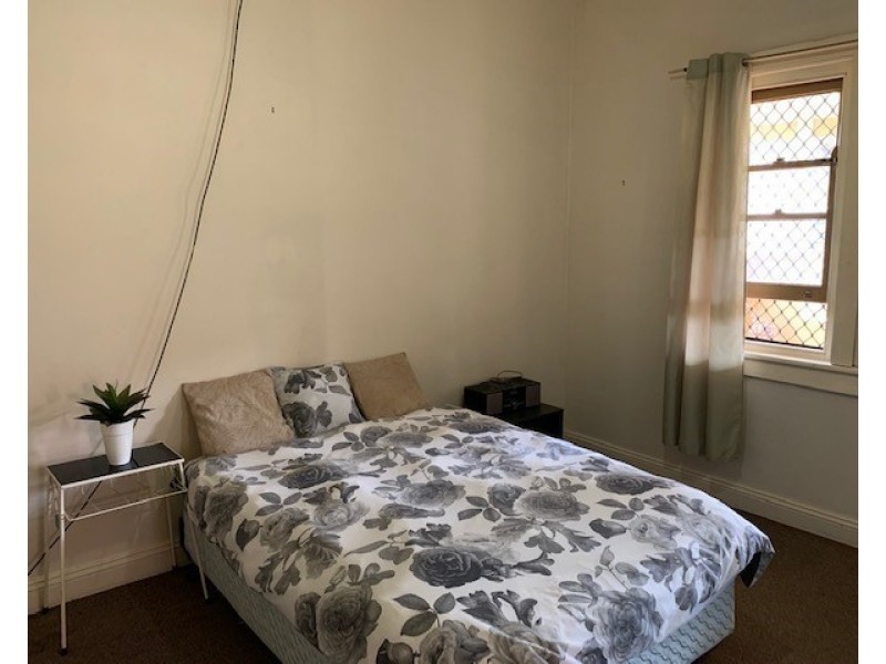 65 Dalton Street, Parkes NSW 2870