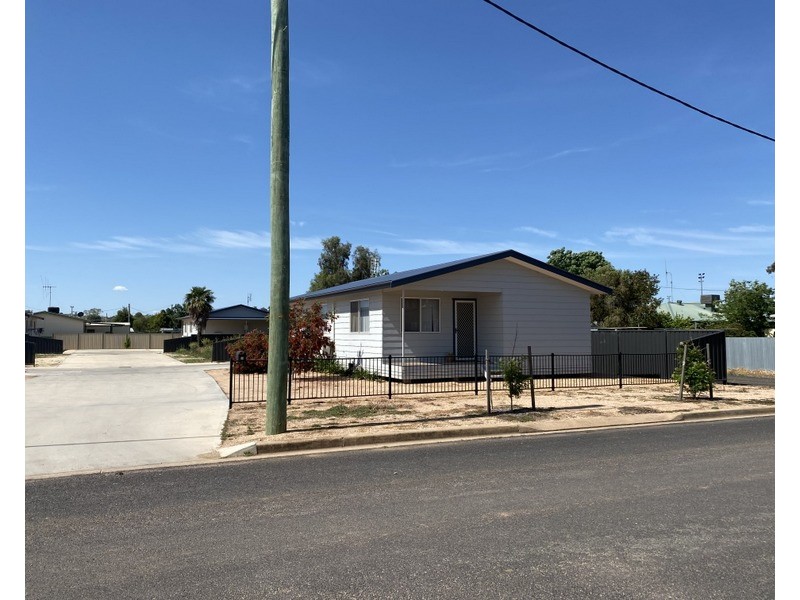 Unit 4/4 Powter Street, Parkes NSW 2870
