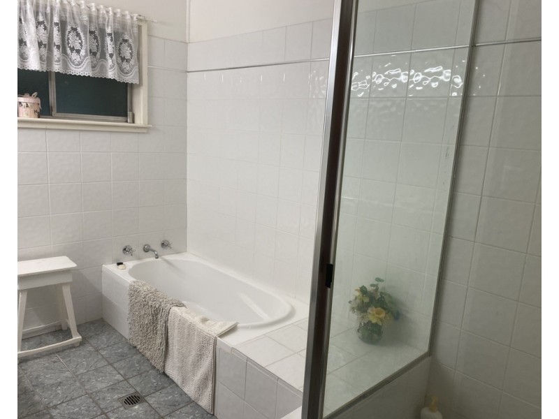 38 Hill Street, Parkes NSW 2870