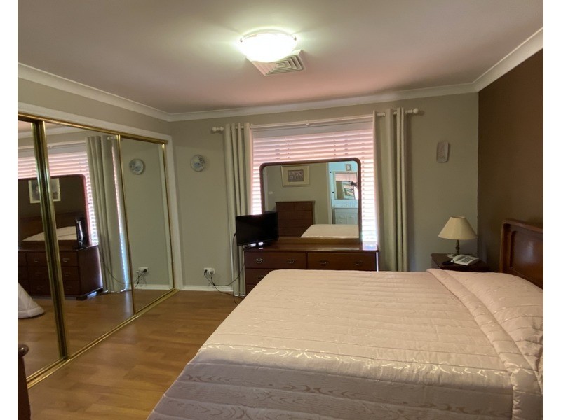 14 Christina Close, Parkes NSW 2870