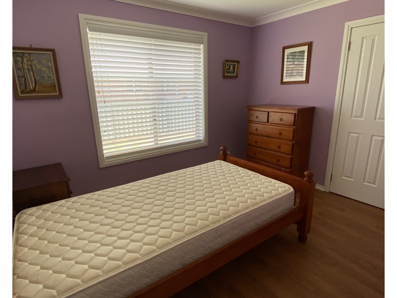 14 Christina Close, Parkes NSW 2870