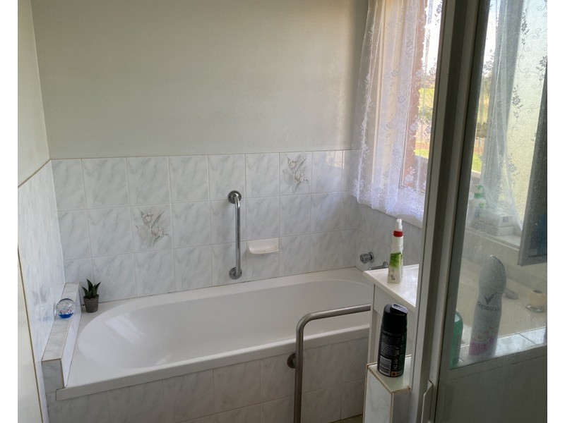 14 Alexandra Street, Parkes NSW 2870