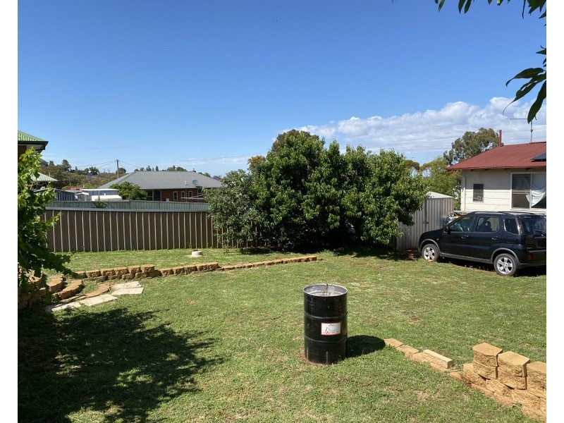 14 Alexandra Street, Parkes NSW 2870