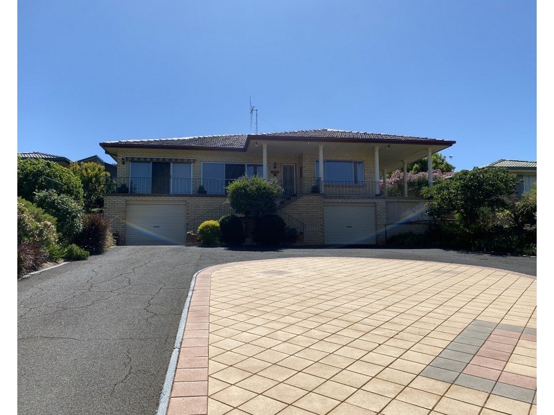 22 Mengarvie Road, Parkes NSW 2870