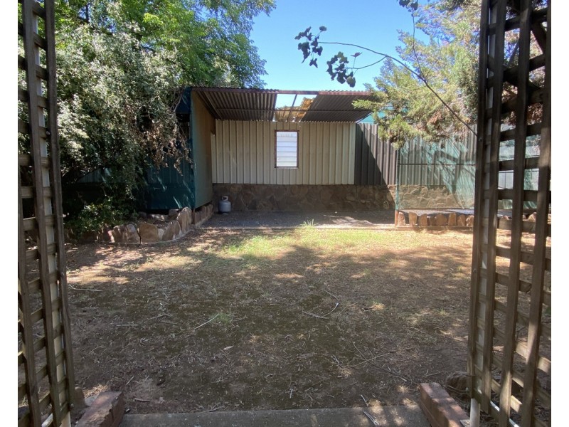 37 Woodward Street, Parkes NSW 2870