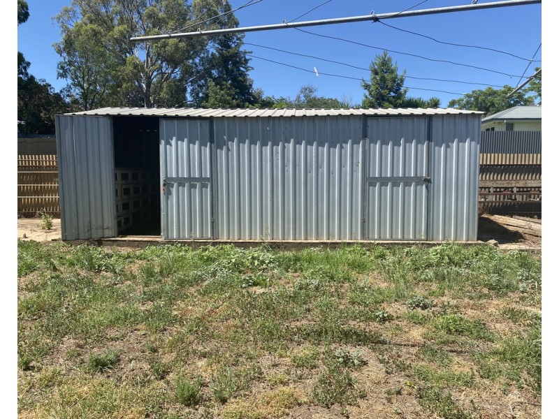 37 Woodward Street, Parkes NSW 2870