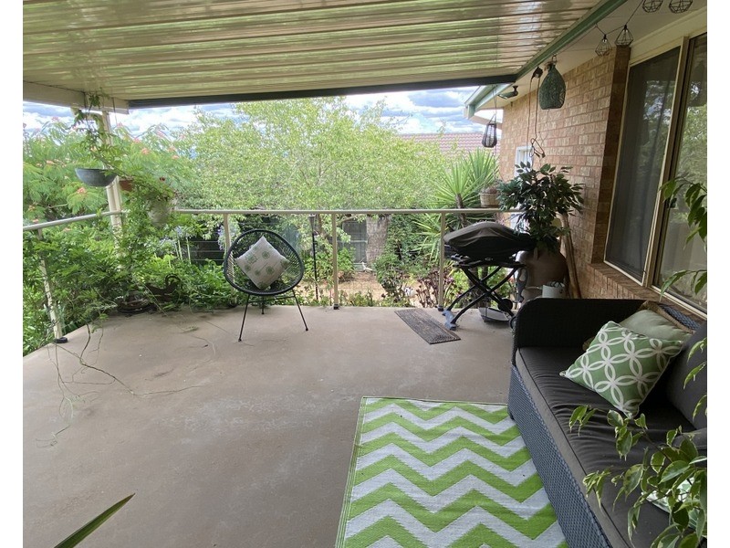14 Vaucluse Place, Parkes NSW 2870