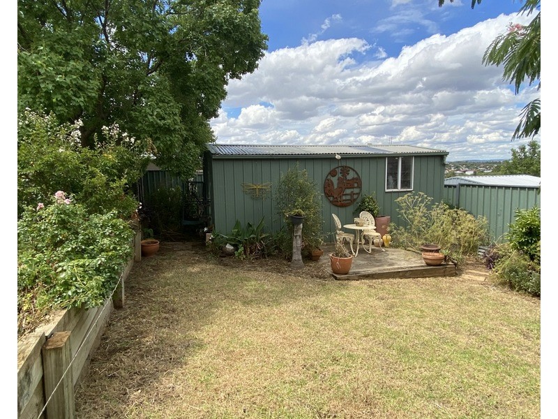 14 Vaucluse Place, Parkes NSW 2870
