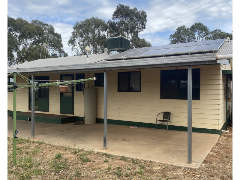 49 The Welcome Road, Parkes NSW 2870