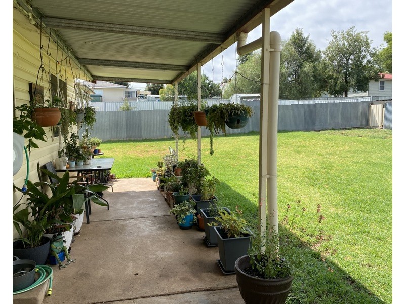17-19 Callaghan Street, Parkes NSW 2870