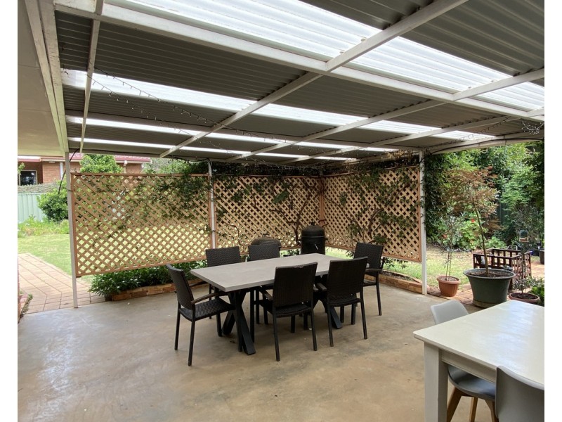 4 Danilenko Street, Parkes NSW 2870