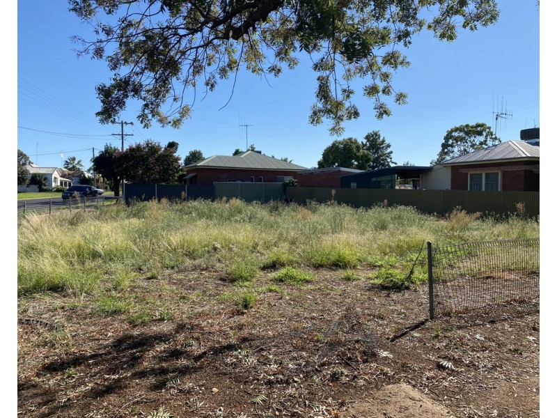 50 Cecile Street, Parkes NSW 2870