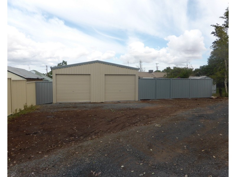 70 Orange Street, Parkes NSW 2870