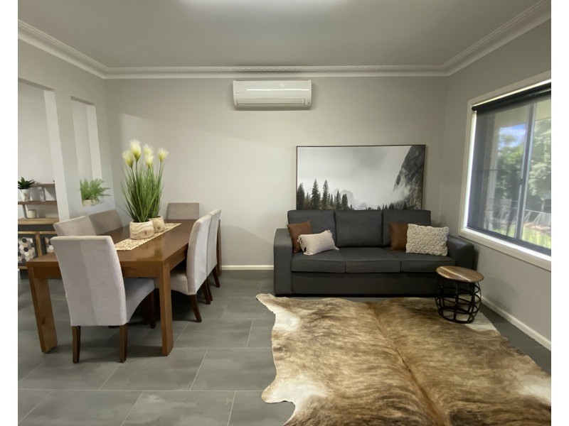 4 Lorger Street, Parkes NSW 2870