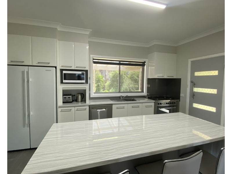 4 Lorger Street, Parkes NSW 2870