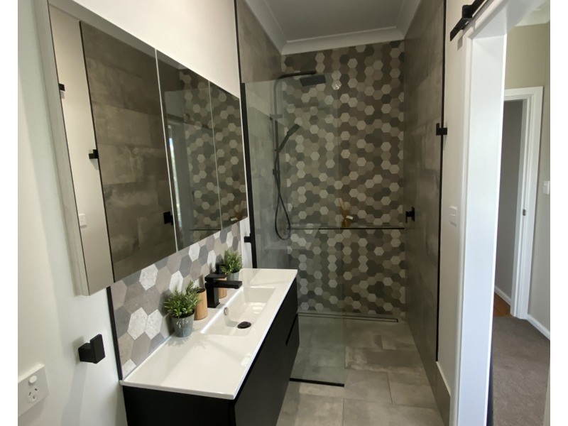 4 Lorger Street, Parkes NSW 2870