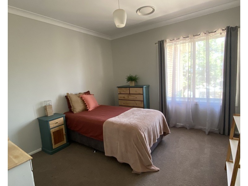 4 Lorger Street, Parkes NSW 2870