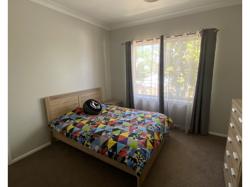 4 Lorger Street, Parkes NSW 2870