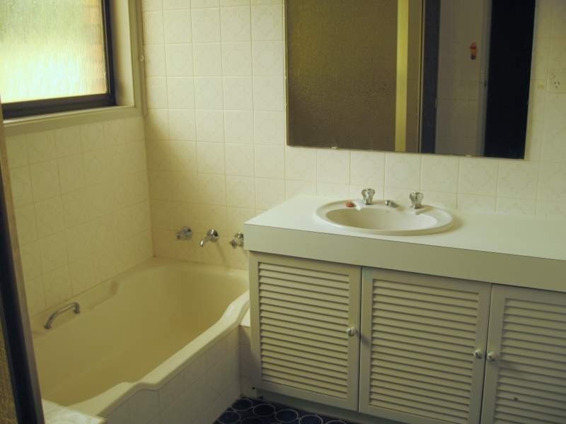 73 East Street, Parkes NSW 2870