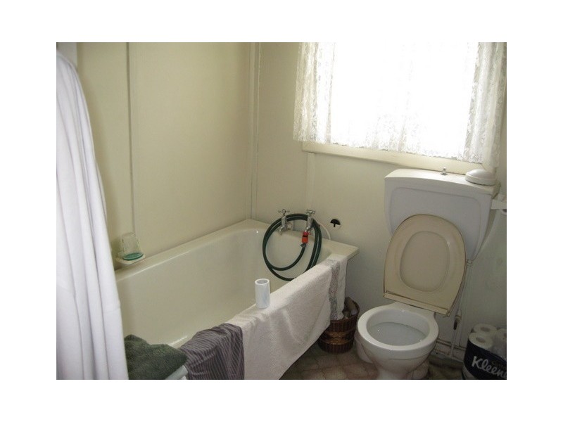 20 Want Street, Parkes NSW 2870