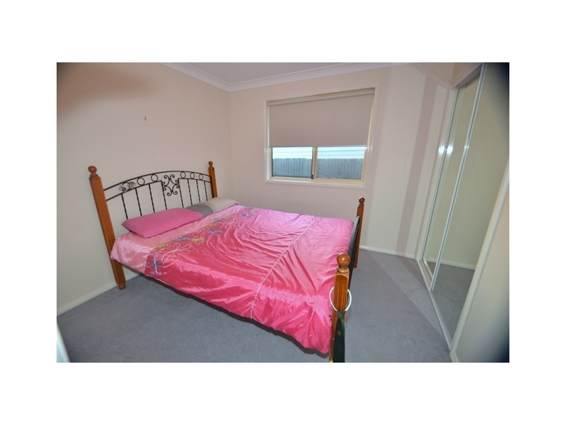 6 Caledonia Street, Parkes NSW 2870