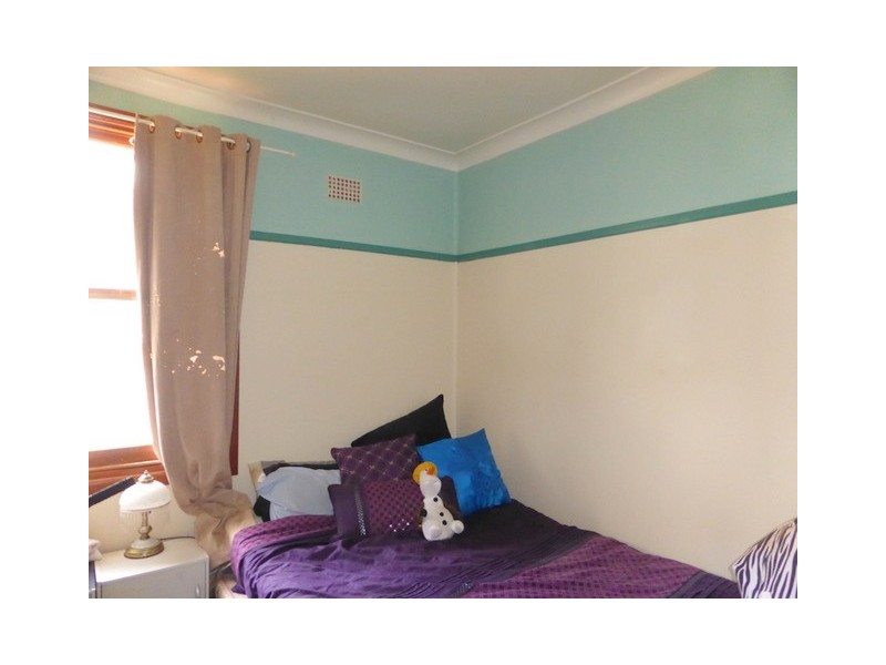 10 Gallop Avenue, Parkes NSW 2870