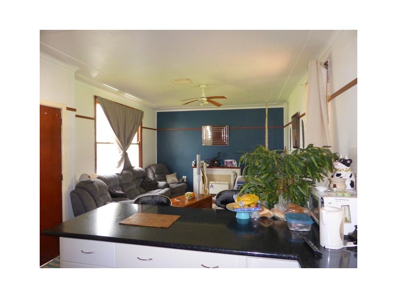 10 Gallop Avenue, Parkes NSW 2870