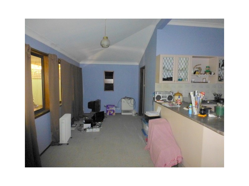 9 Carrington Street, Parkes NSW 2870