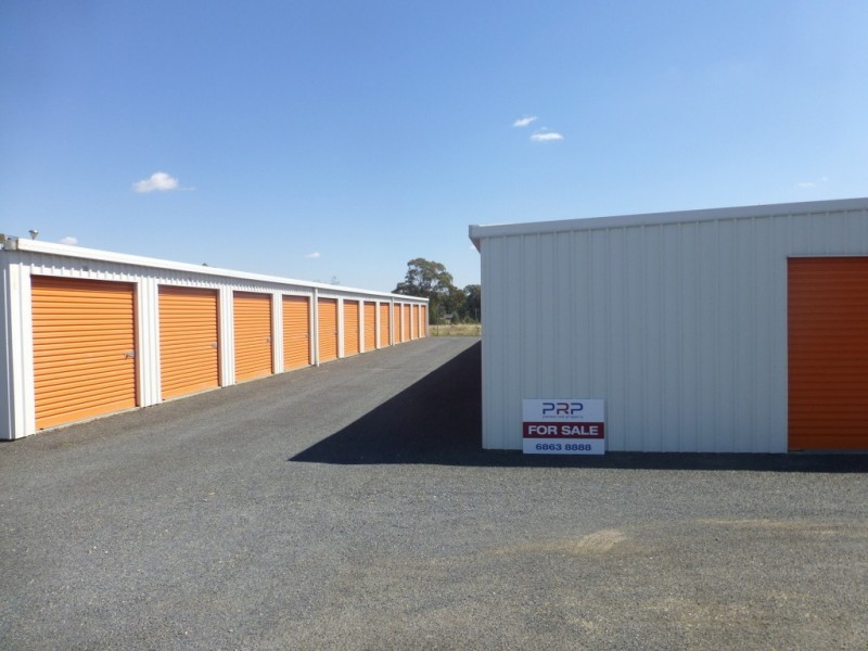 19-20 Hanlon Street, Parkes NSW 2870