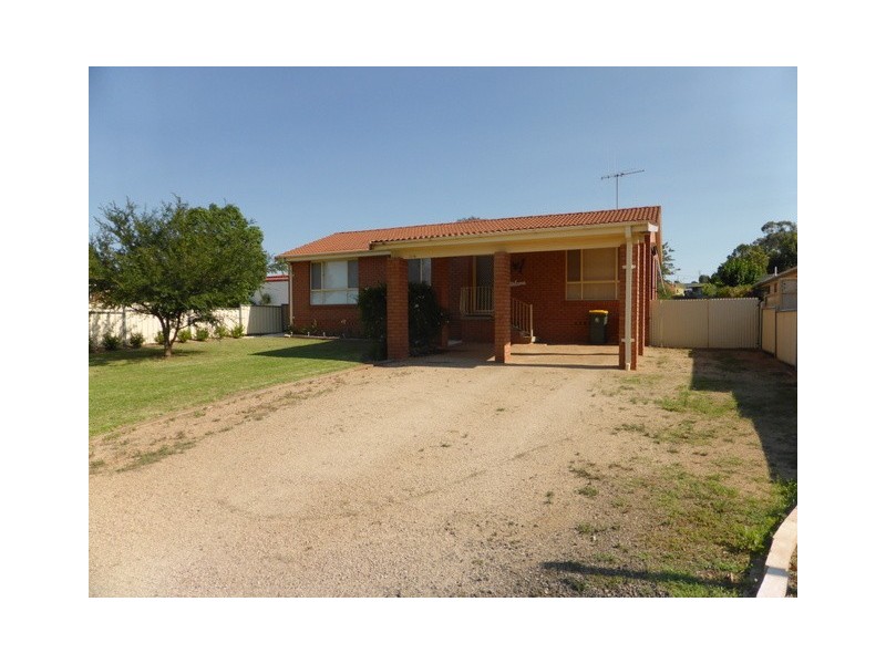 116 Mitchell Street, Parkes NSW 2870