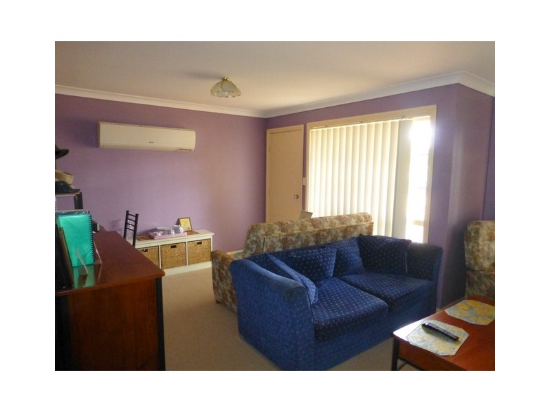 156 Caswell Street, Peak Hill NSW 2869