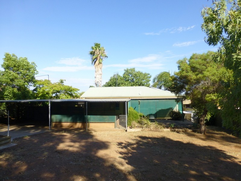 3 Paterson Street, Parkes NSW 2870