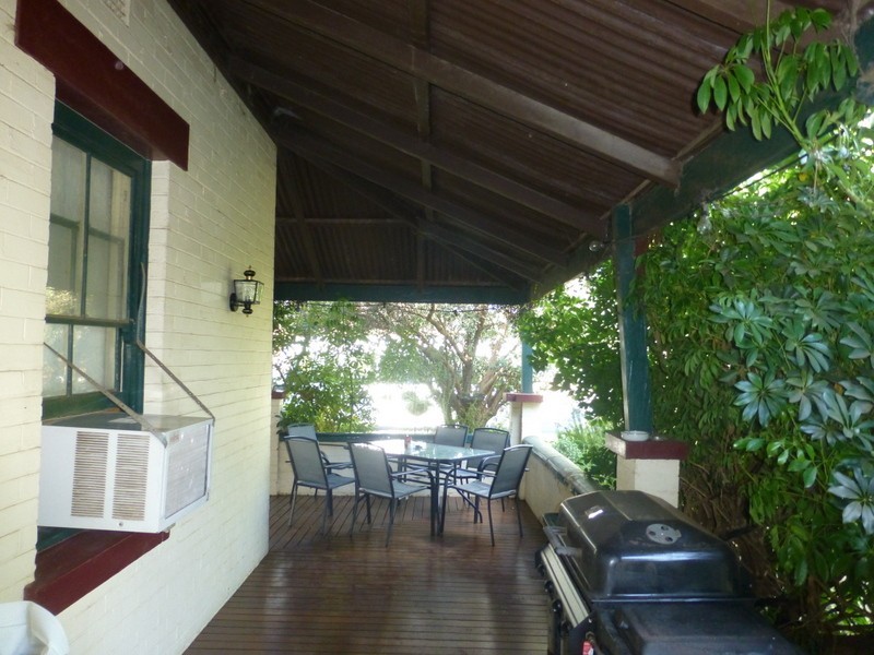 28 Bushman Street, Parkes NSW 2870