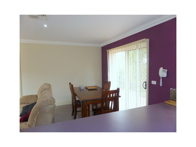 44 Brolgan Road, Parkes NSW 2870