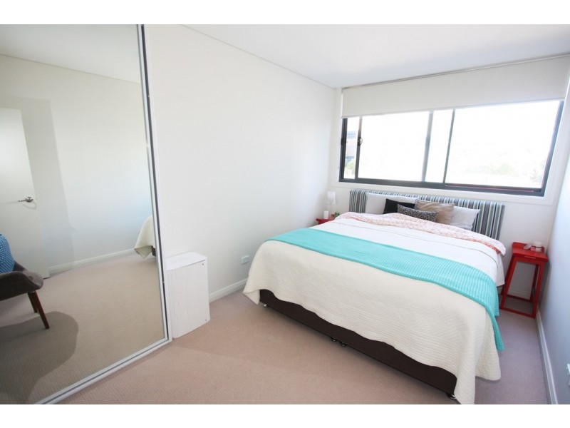 206/6-10 Charles St, Parramatta NSW 2150
