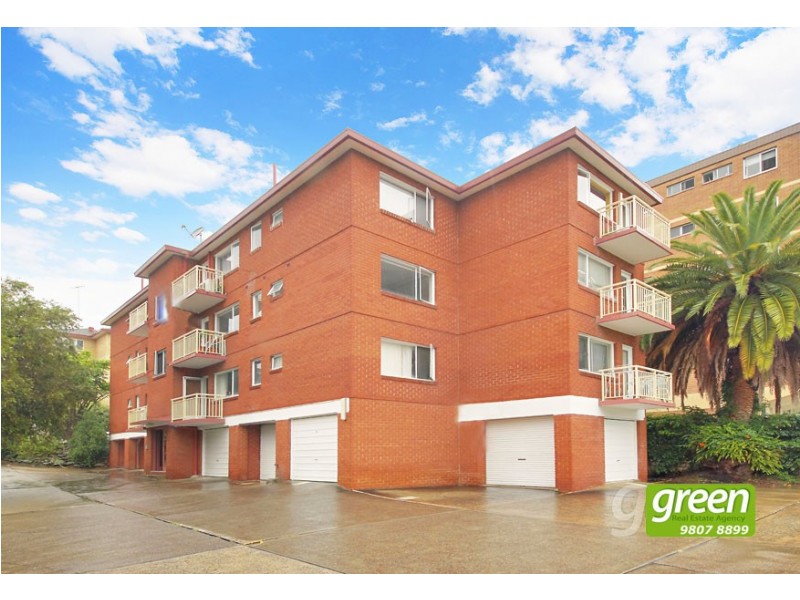 8/14a Meadow Crescent, Meadowbank NSW 2114