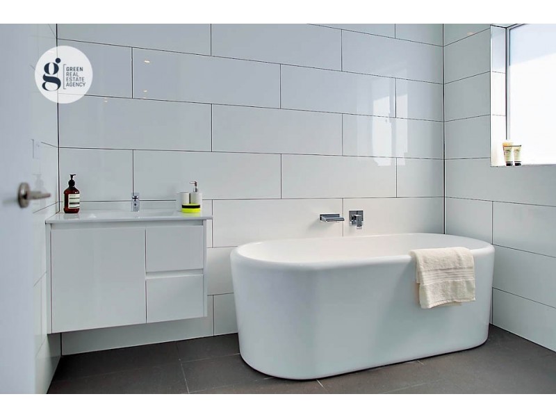 8 Deakin Street, West Ryde NSW 2114