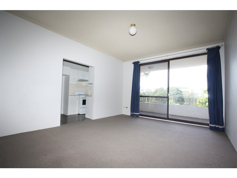 17/1-3 Bank Street, Meadowbank NSW 2114