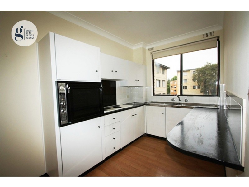 8/18A Meadow Crescent, Meadowbank NSW 2114