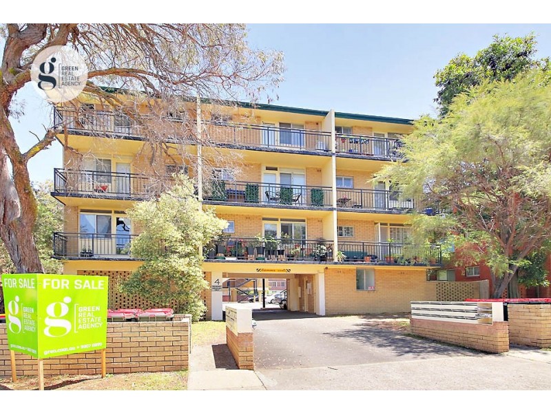 9/4 Bank Street, Meadowbank NSW 2114
