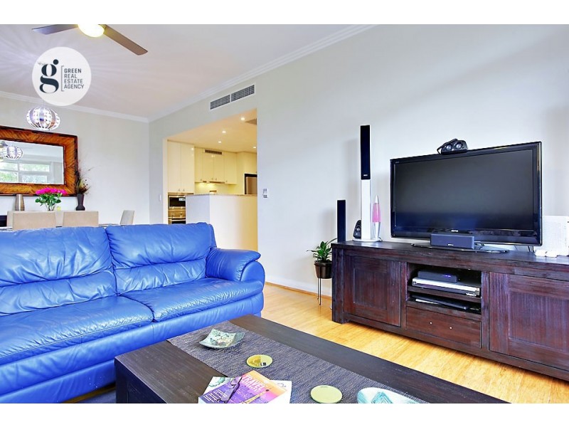 26/5 Bay Drive, Meadowbank NSW 2114