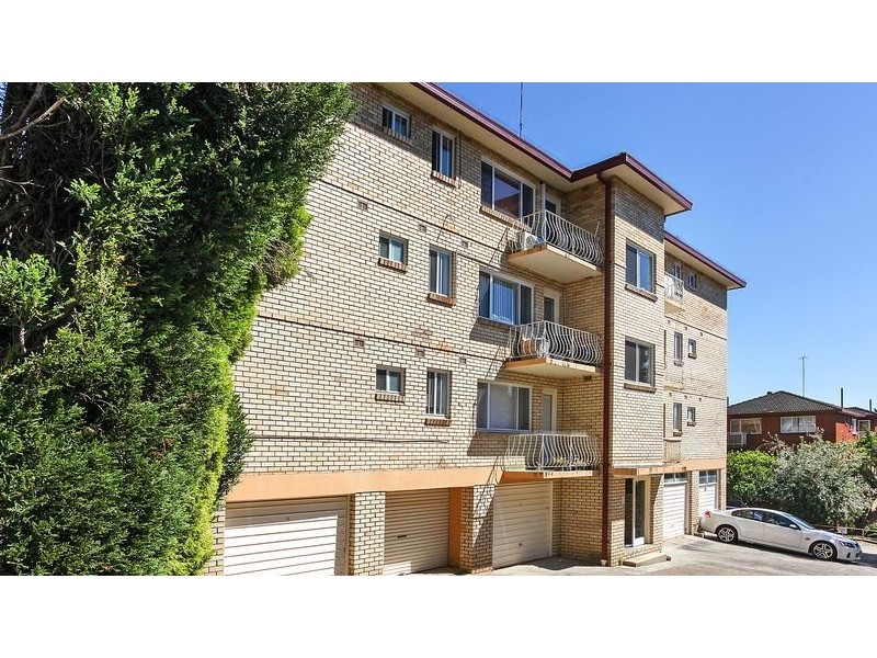 8/14 Meadow Crescent, Meadowbank NSW 2114