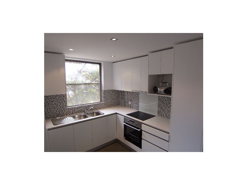 3/2 Mons Ave, West Ryde NSW 2114