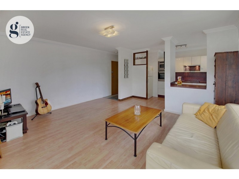 4/21-22 Bank Street, Meadowbank NSW 2114