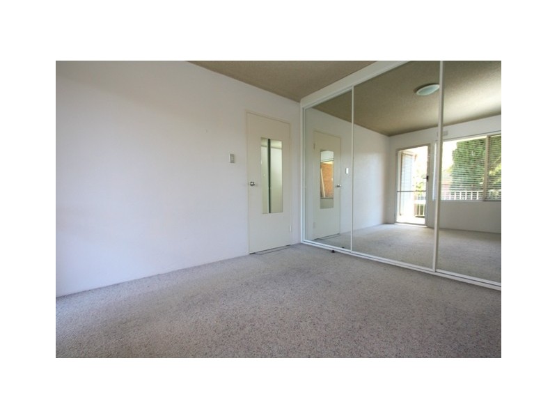 9/37 Meadow Crescent, Meadowbank NSW 2114