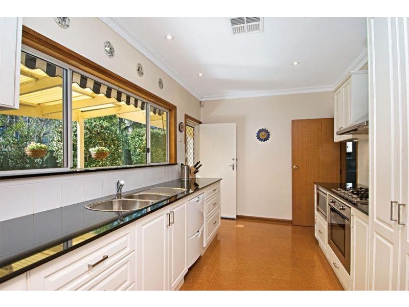 6 Paul Place, Carlingford NSW 2118