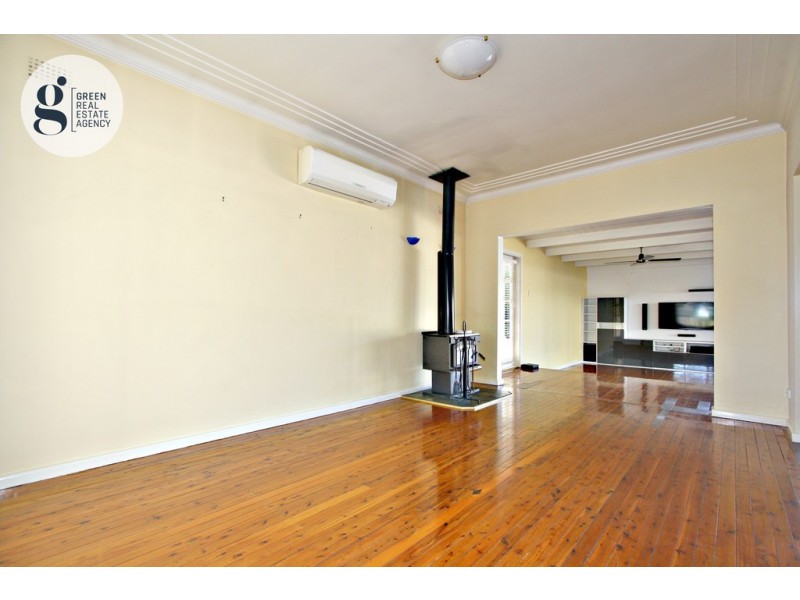 36 Constitution Road, Constitution Hill NSW 2145